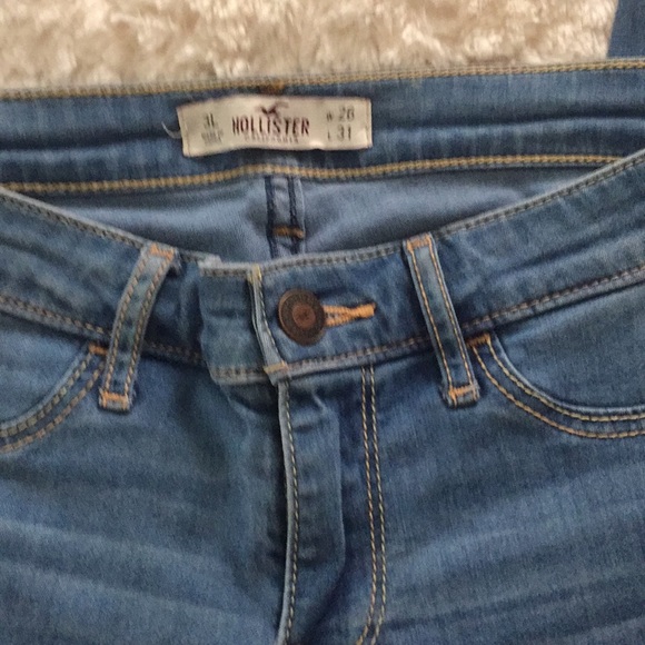 Hollister Jeans - Picture 2 of 5